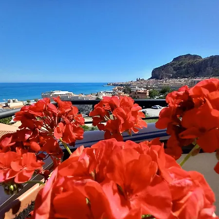Panzió Holidays Cefalù