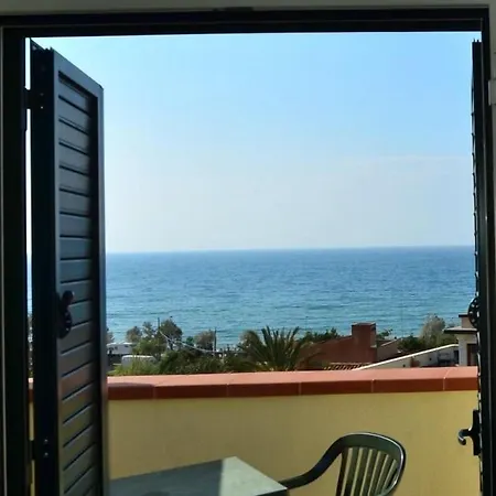 Holidays Bed & Breakfast Cefalu