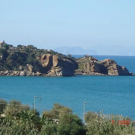 Holidays 4*